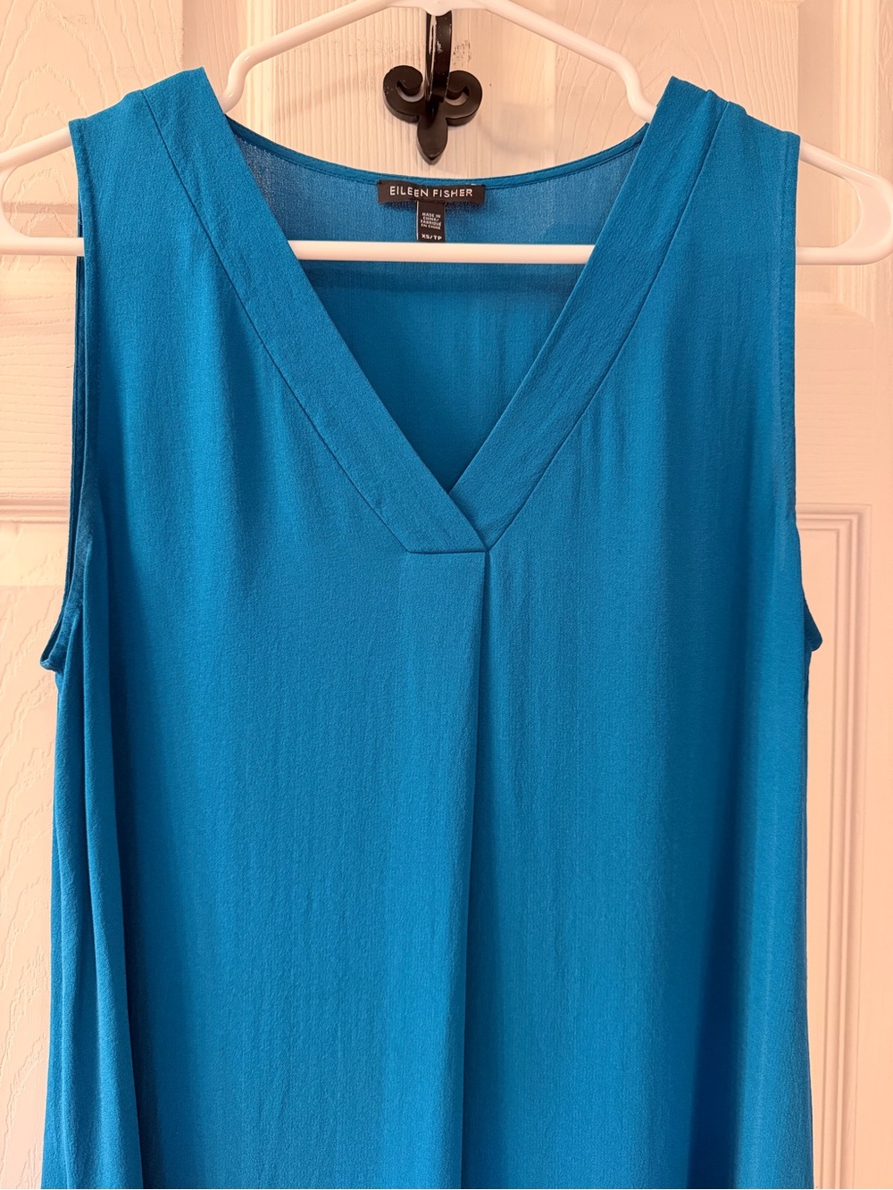 Eileen Fisher Silk Georgette Crepe V-Neck Pleat Shift Dress Teal Blue - Size XS - Picture 4 of 8